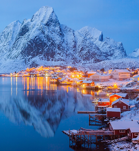 华为卖过墓碑，万科卖过玉米，潘石屹烧过砖，马化腾曾假扮小女生